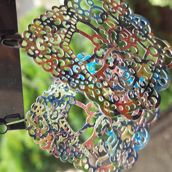 Colorful Lace Pattern Earrings (New) - Picture 5 of 7
